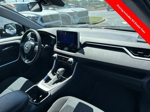 Used 2025 Toyota RAV4 XLE w/ Convenience Package FWD image 22
