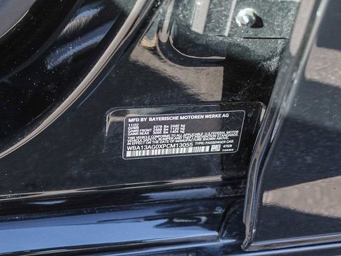 Certified 2023 BMW 530e w/ M Sport Package image 24