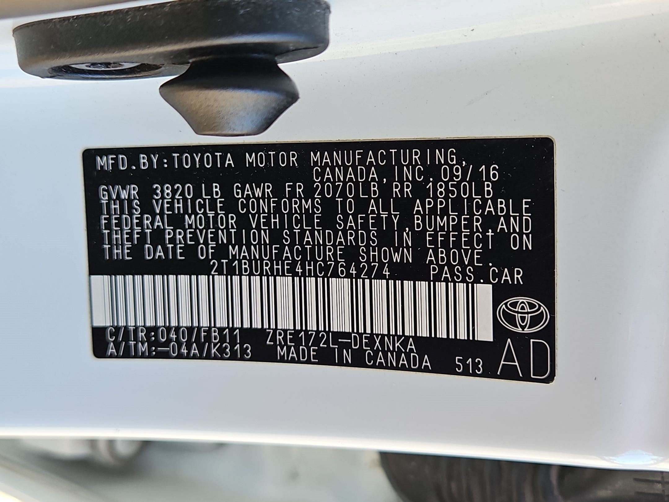 Used 2017 Toyota Corolla LE w/ Body Protection Package FWD image 30