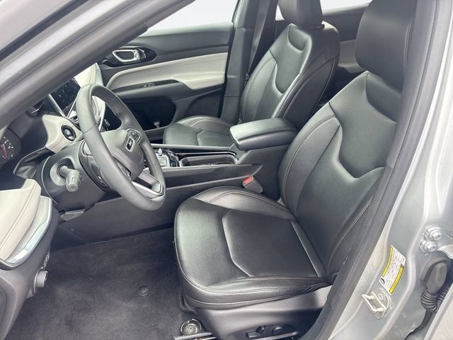 Used 2024 Jeep Compass Limited AWD/4WD image 11