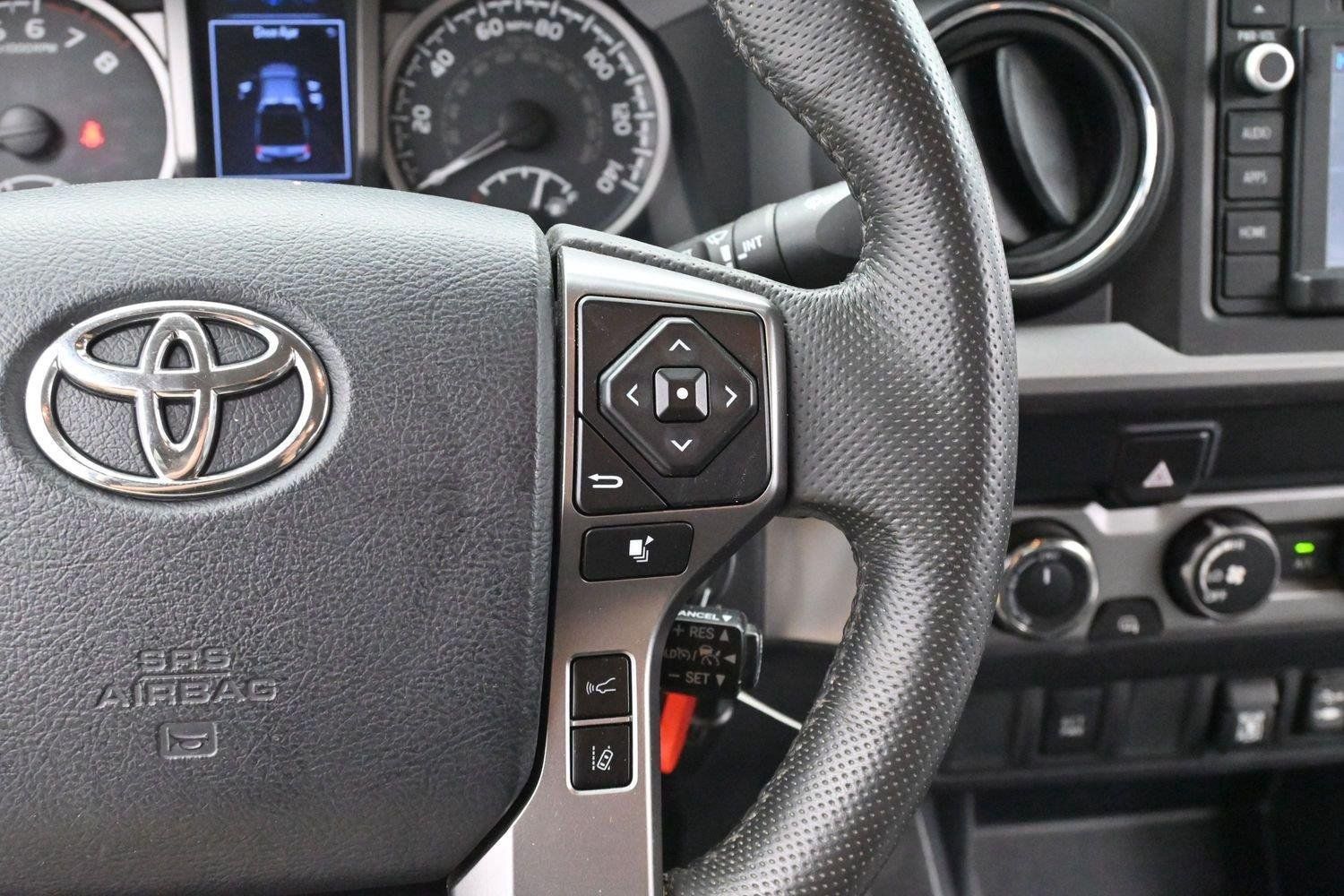 Used 2019 Toyota Tacoma SR5 AWD/4WD image 15