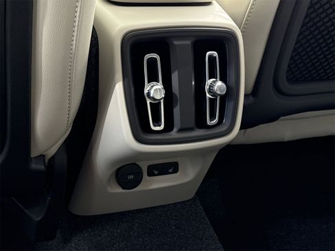 New 2026 Volvo XC40 B5 Plus w/ Protection Package Premier image 13