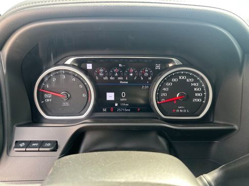 Used 2021 Chevrolet Silverado 1500 LTZ w/ LTZ Premium Package image 15