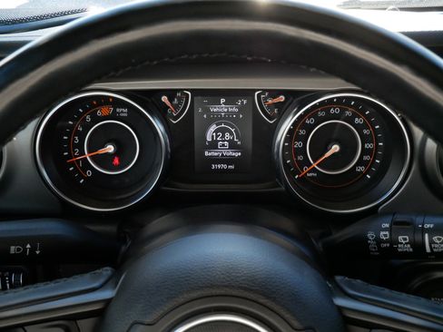 Used 2022 Jeep Wrangler Willys image 21