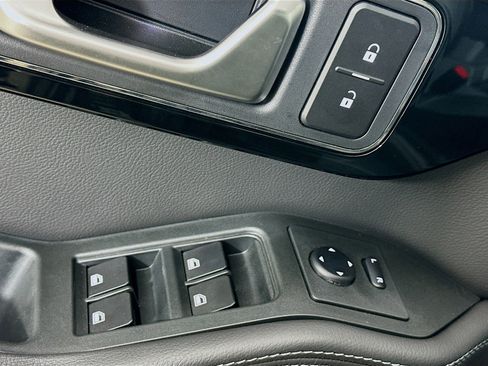 Used 2024 INEOS Grenadier image 18