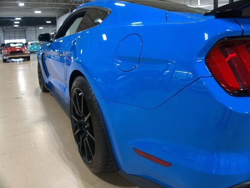 Used 2017 Ford Mustang Shelby GT350 w/ Electronics Package image 18