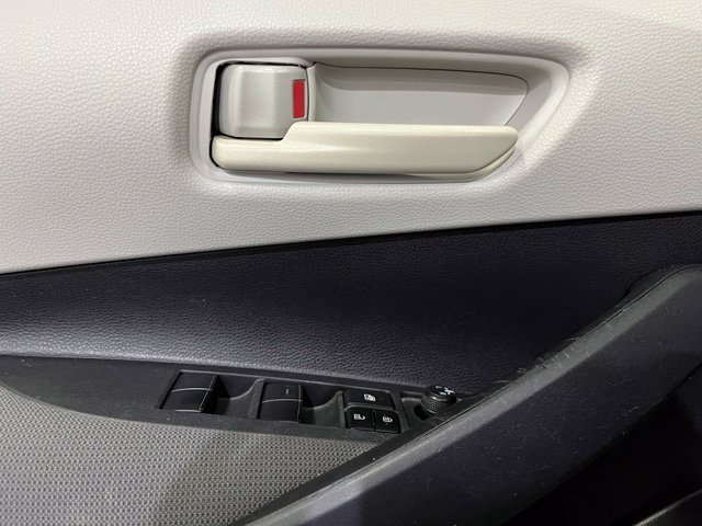 Used 2023 Toyota Corolla LE w/ Carpet Mat Package (TMS) FWD image 14