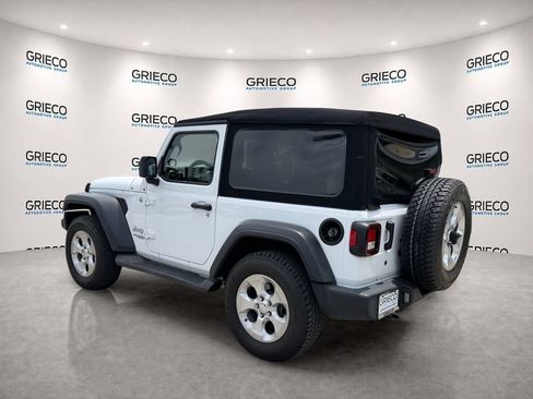 Used 2018 Jeep Wrangler Sport AWD/4WD image 5