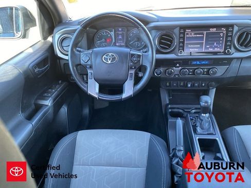 Certified 2021 Toyota Tacoma TRD Sport w/ Technology Package AWD/4WD image 27