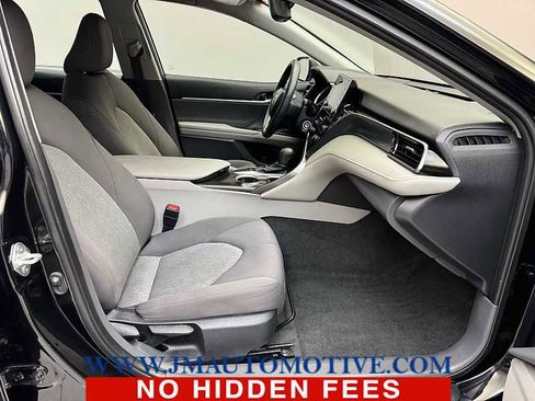 Used 2023 Toyota Camry LE image 19