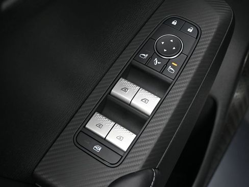 New 2026 Mitsubishi Outlander SE image 12