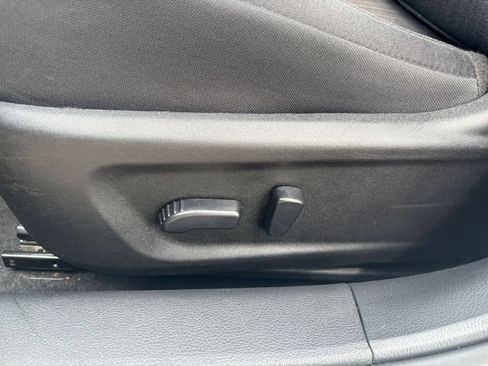 Used 2025 Nissan Altima 2.5 SV FWD image 18