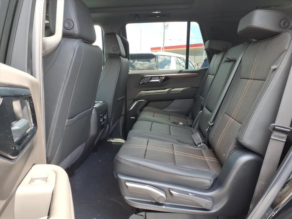 New 2026 Chevrolet Tahoe High Country w/ Sun And Tow Package AWD/4WD image 14