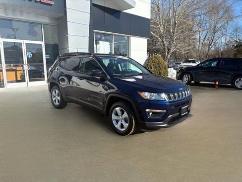Used 2020 Jeep Compass Latitude w/ Cold Weather Group image 6
