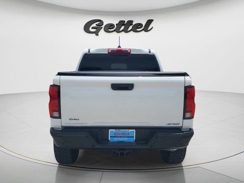 Used 2024 Chevrolet Colorado ZR2 w/ ZR2 Convenience Package III AWD/4WD image 7