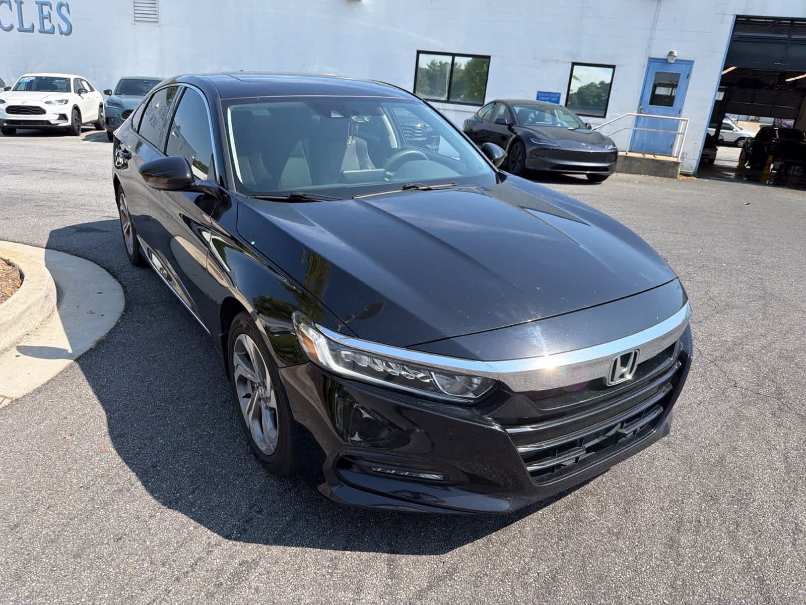 Used 2018 Honda Accord EX image 14