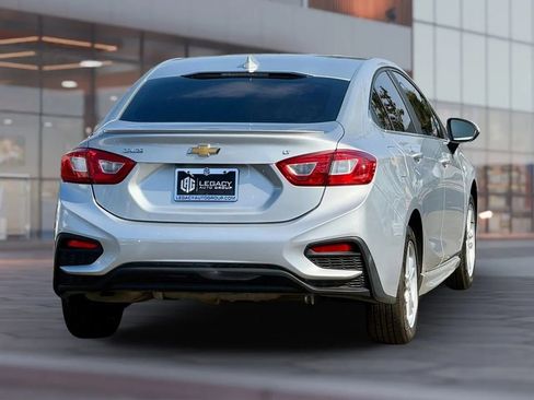 Used 2018 Chevrolet Cruze LT w/ RS Package image 3