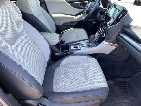 Used 2019 Subaru Forester Premium AWD/4WD image 11