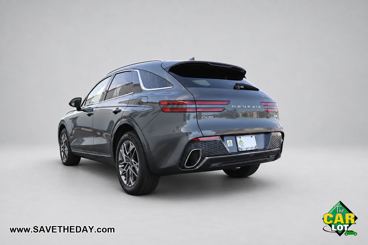 Used 2022 Genesis GV70 2.5T w/ Select Package AWD/4WD image 6
