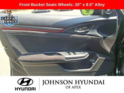 Used 2019 Honda Civic Type R image 11