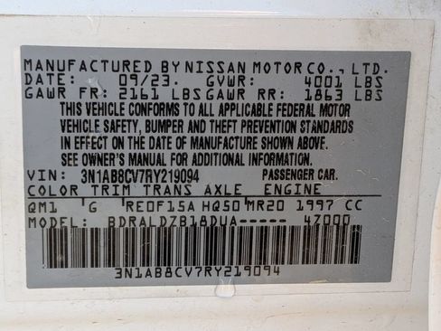Used 2024 Nissan Sentra SV FWD image 30