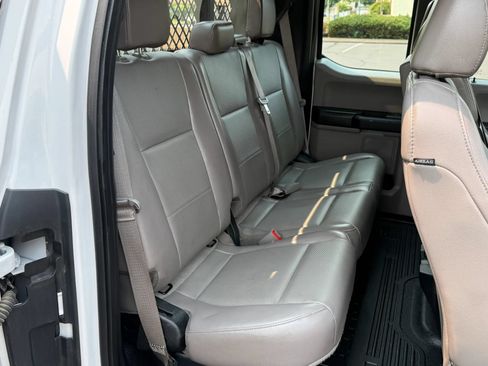 Used 2018 Ford F450 XL w/ Power Equipment Group AWD/4WD image 18