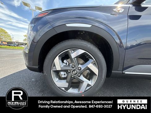 New 2026 Hyundai Venue SEL FWD image 12