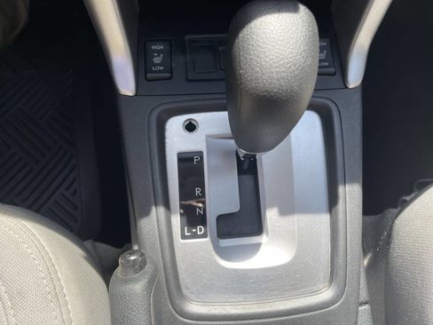 Used 2015 Subaru Forester 2.5i Premium w/ All-Weather Package image 36