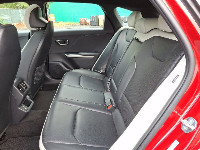 Certified 2026 Kia K4 GT-Line Turbo FWD image 10