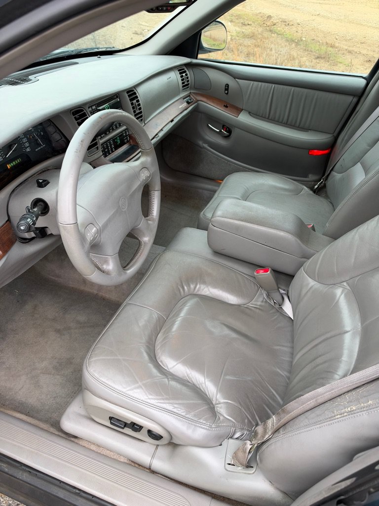 Used 2001 Buick Park Avenue w/ Prestige Pkg FWD image 5