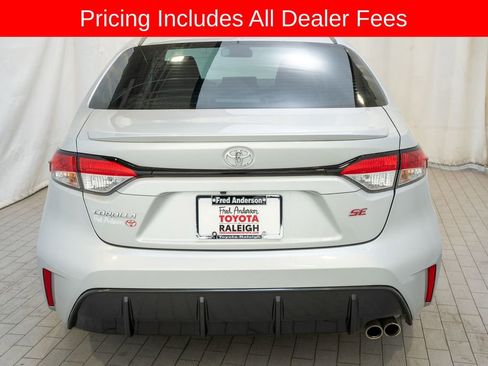Certified 2026 Toyota Corolla SE FWD image 4