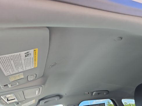 Used 2020 Lincoln Corsair AWD w/ Equipment Group 101A image 29