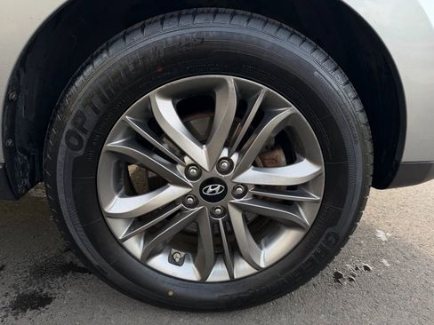 Used 2014 Hyundai Tucson SE image 42