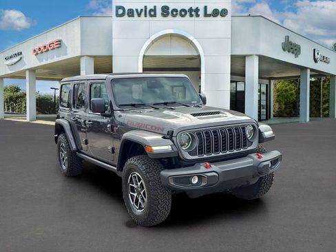 New 2026 Jeep Wrangler Unlimited Rubicon w/ Safety Group image 3