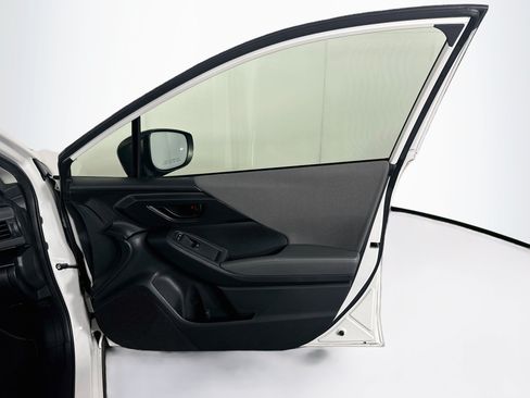 Used 2024 Subaru Crosstrek 2.0i Premium w/ Crosstrek Mirror Package AWD/4WD image 30