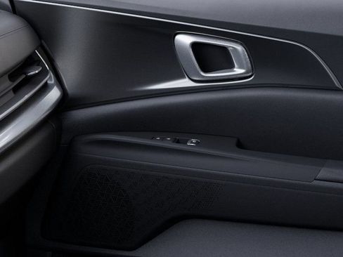 New 2025 Kia Carnival SX FWD image 25