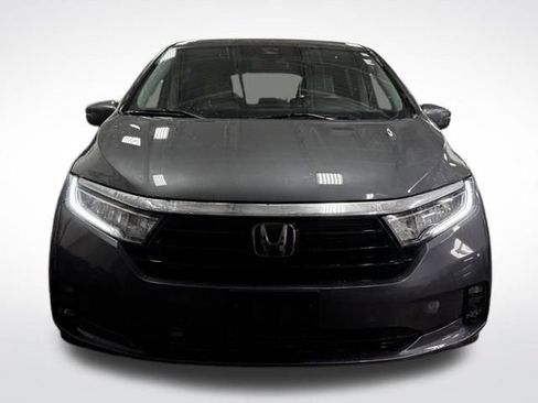 Used 2024 Honda Odyssey EX image 3