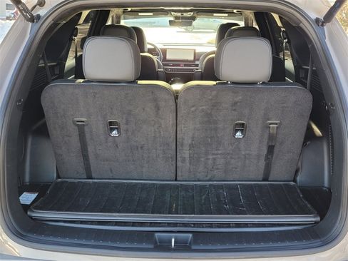 Used 2024 Kia Sorento SX Prestige image 9