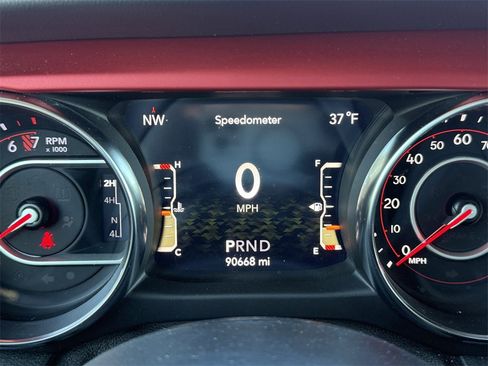 Used 2021 Jeep Wrangler Unlimited Rubicon image 40