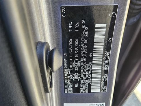 Used 2022 Toyota 4Runner Limited image 16