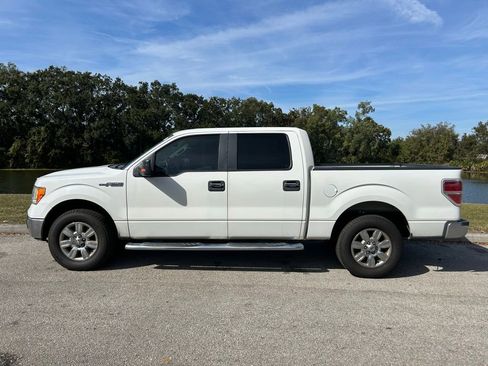 Used 2012 Ford F150 XLT w/ XLT Chrome Pkg image 2
