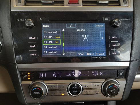 Used 2016 Subaru Outback 3.6R Limited image 25