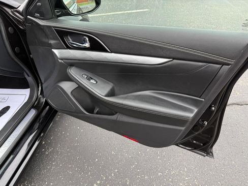Used 2017 Nissan Maxima 3.5 SL image 23
