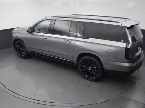 New 2026 Cadillac Escalade ESV Platinum Sport w/ LPO, ONYX Package AWD/4WD image 45