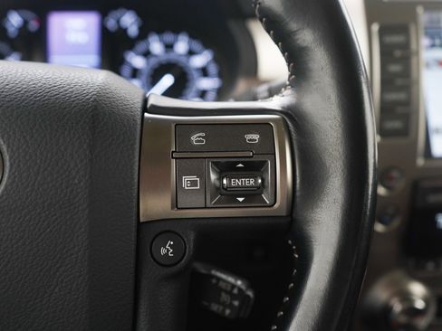 Used 2018 Lexus GX 460 Premium w/ Premium Package image 29