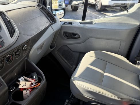 Used 2015 Ford Transit 250 148 High Roof Extended image 14