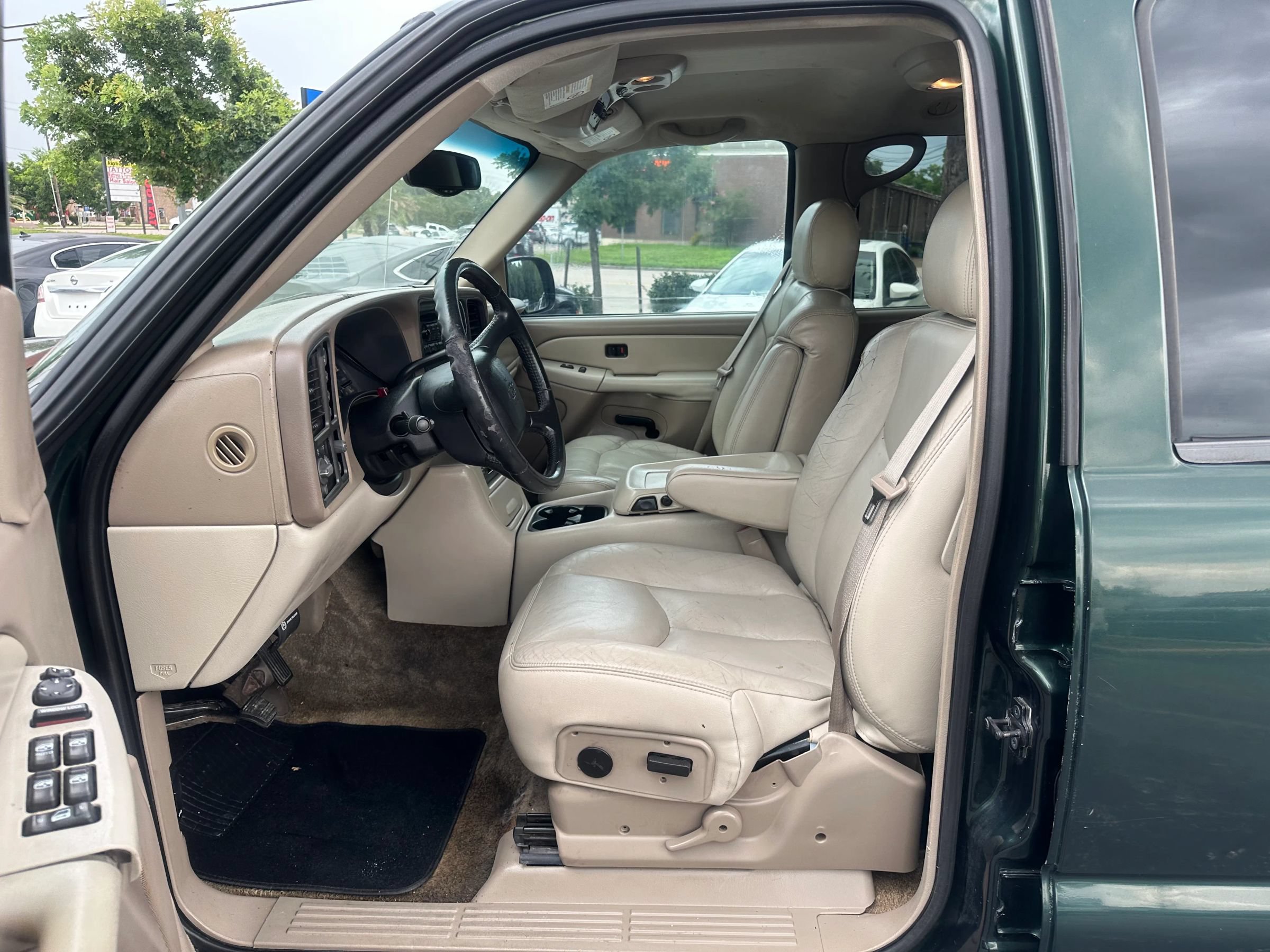 Used 2002 Chevrolet Tahoe Z71 AWD/4WD image 10