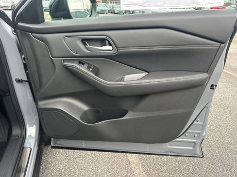 New 2026 Nissan Rogue SV image 14