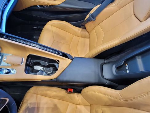 Used 2025 Chevrolet Corvette Stingray image 27