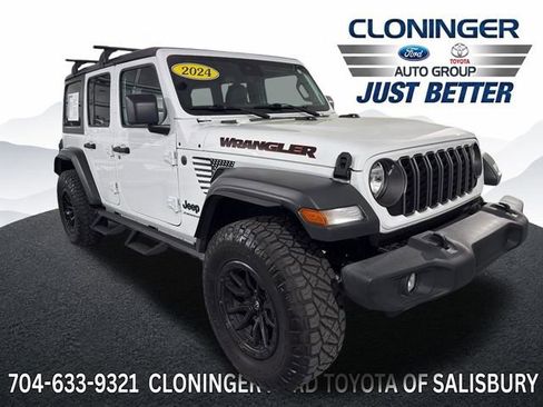 Used 2024 Jeep Wrangler Unlimited Sport AWD/4WD image 1